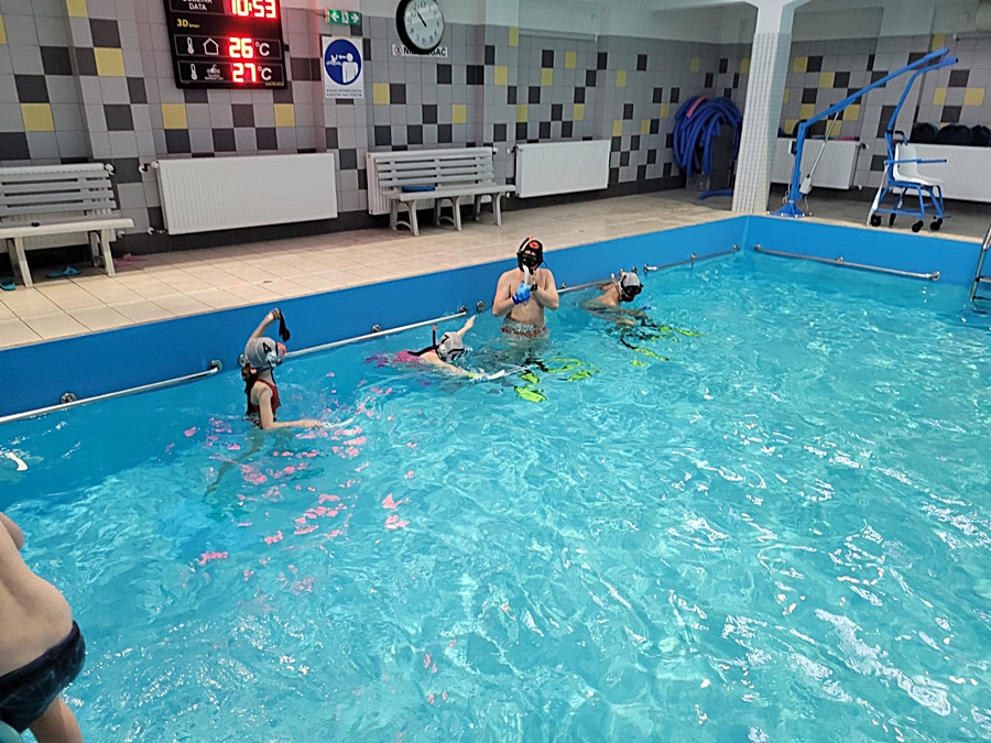 Hokej pod wodą Walenie Siemianowice Śląskie Trening 21 I 2023. Koniec Walenia czyli Amatorska Liga Hokeja Pod Wodą